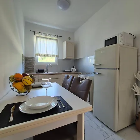 With Parking Space Rab - 24792 Apartament Rab Town