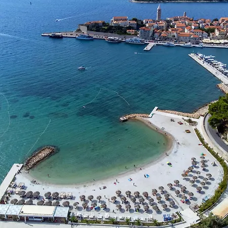 With Parking Space Rab - 24792 Apartament