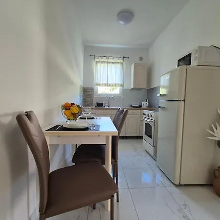 Апартаменты With Parking Space Rab - 24792 Раб